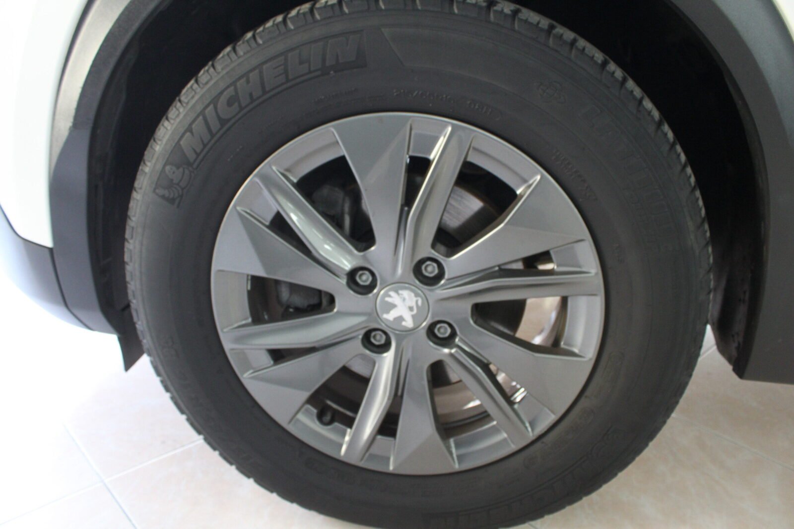 PEUGEOT 2008 Active Pack Puretech 100 SS BVM6