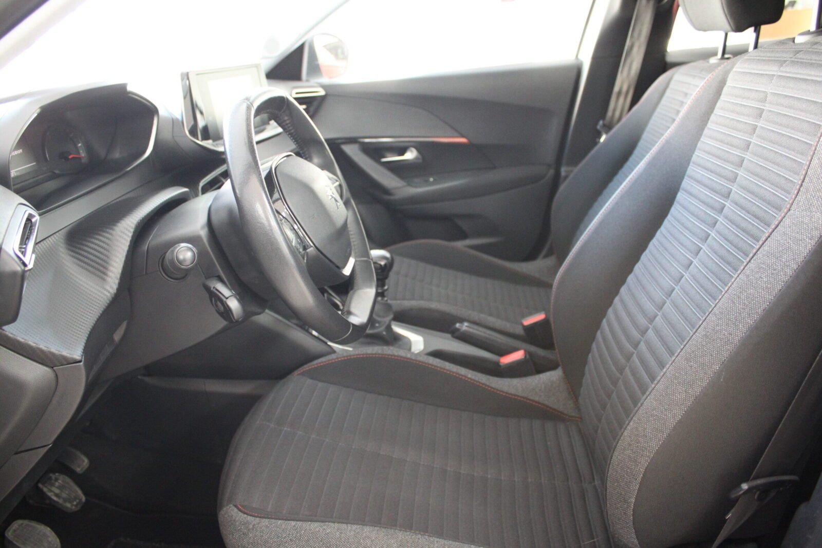 PEUGEOT 2008 Active Pack Puretech 100 SS BVM6