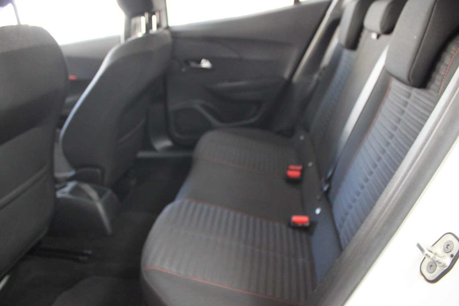 PEUGEOT 2008 Active Pack Puretech 100 SS BVM6