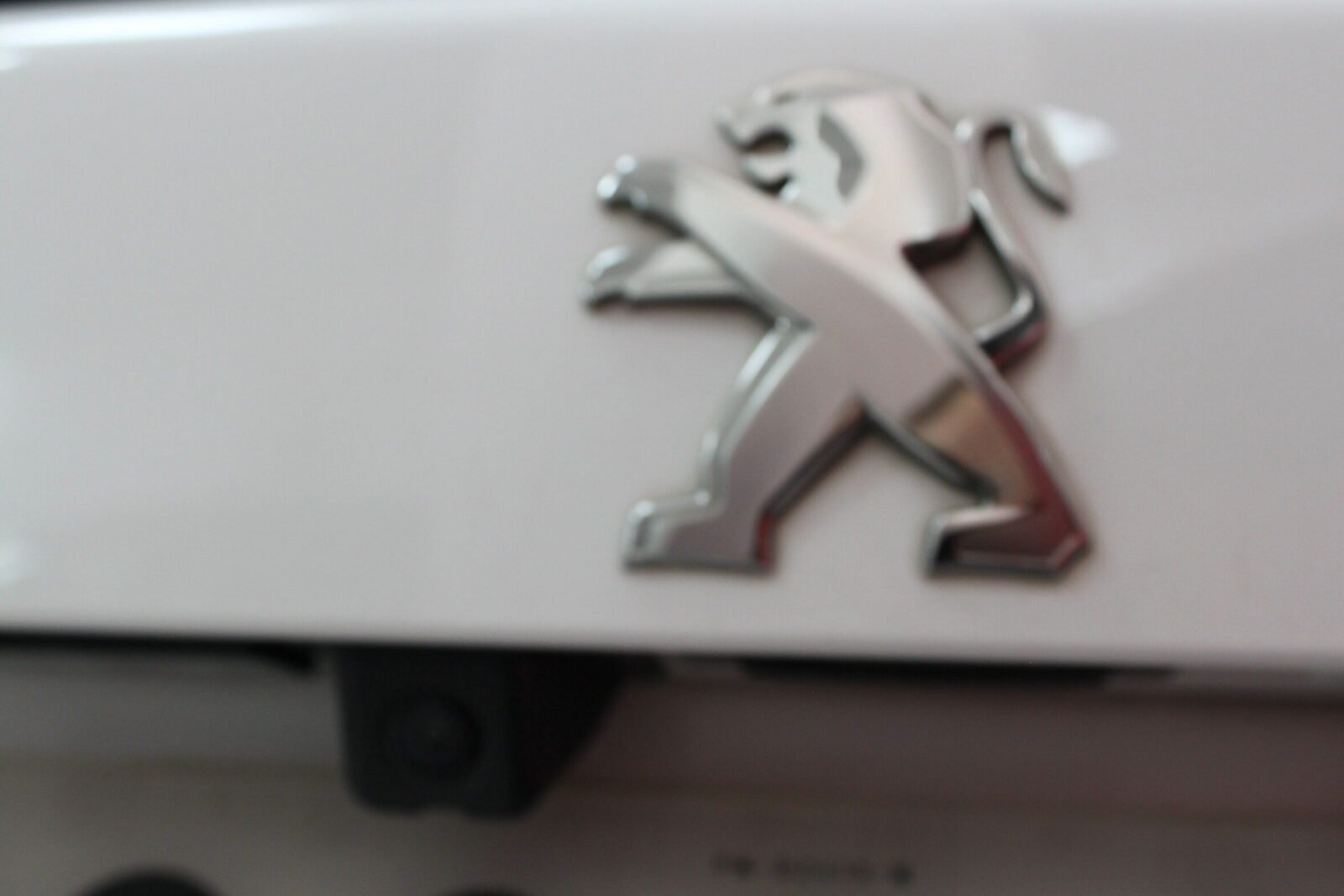 PEUGEOT 2008 Active Pack Puretech 100 SS BVM6