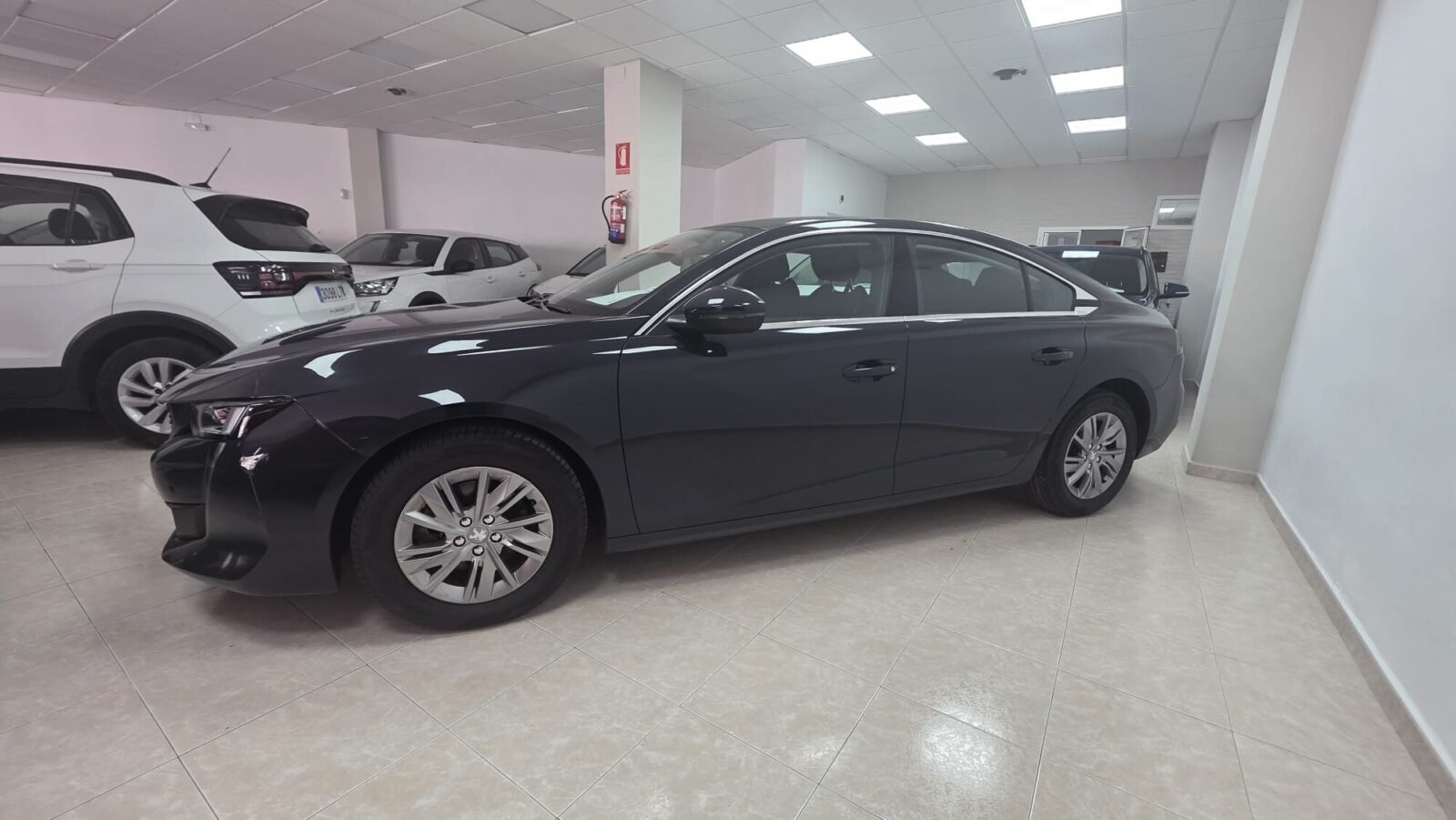 PEUGEOT 508 Business Line BlueHDi SS 6vel