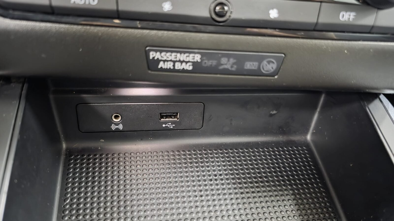PEUGEOT 508 Business Line BlueHDi SS 6vel