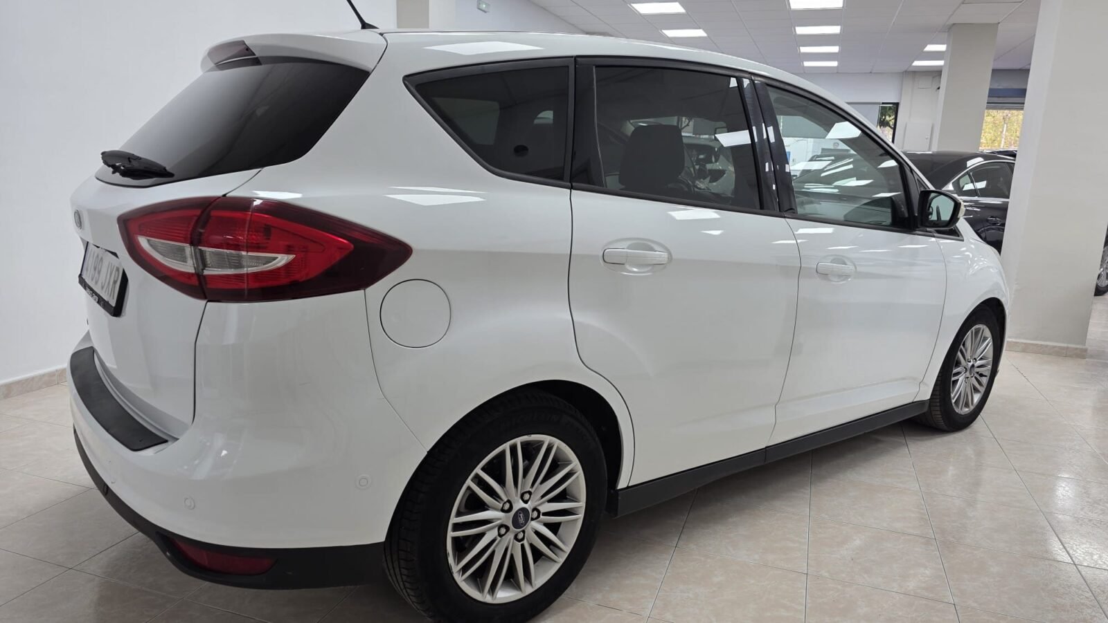 FORD c max  1.5 trend
