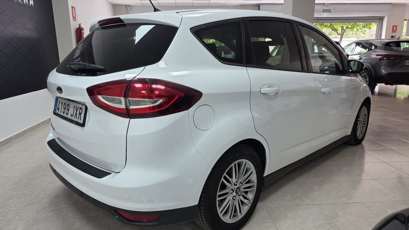 FORD c max  1.5 trend