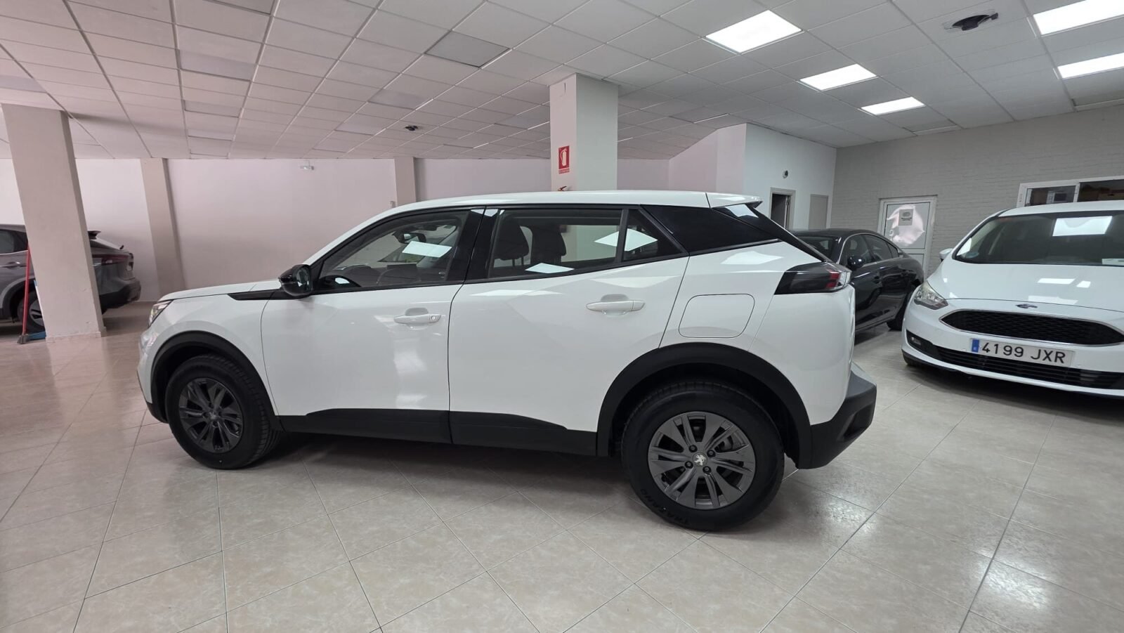 PEUGEOT 2008 Active Pack Puretech 100 SS BVM6