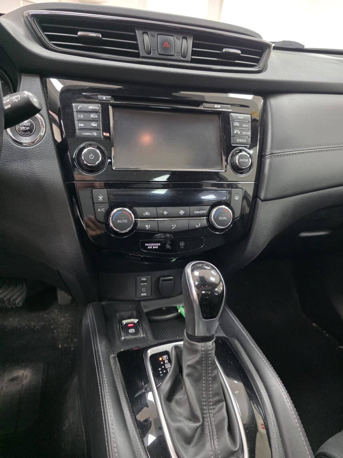 NISSAN XTRAIL 7p digt e6d dct NCONN
