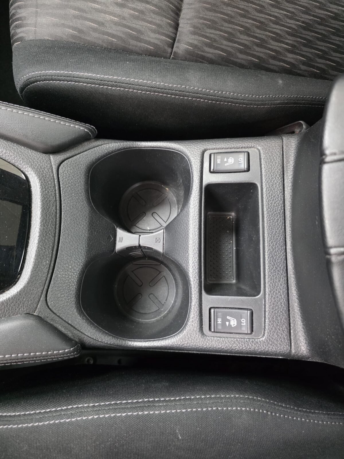 NISSAN XTRAIL 7p digt e6d dct NCONN