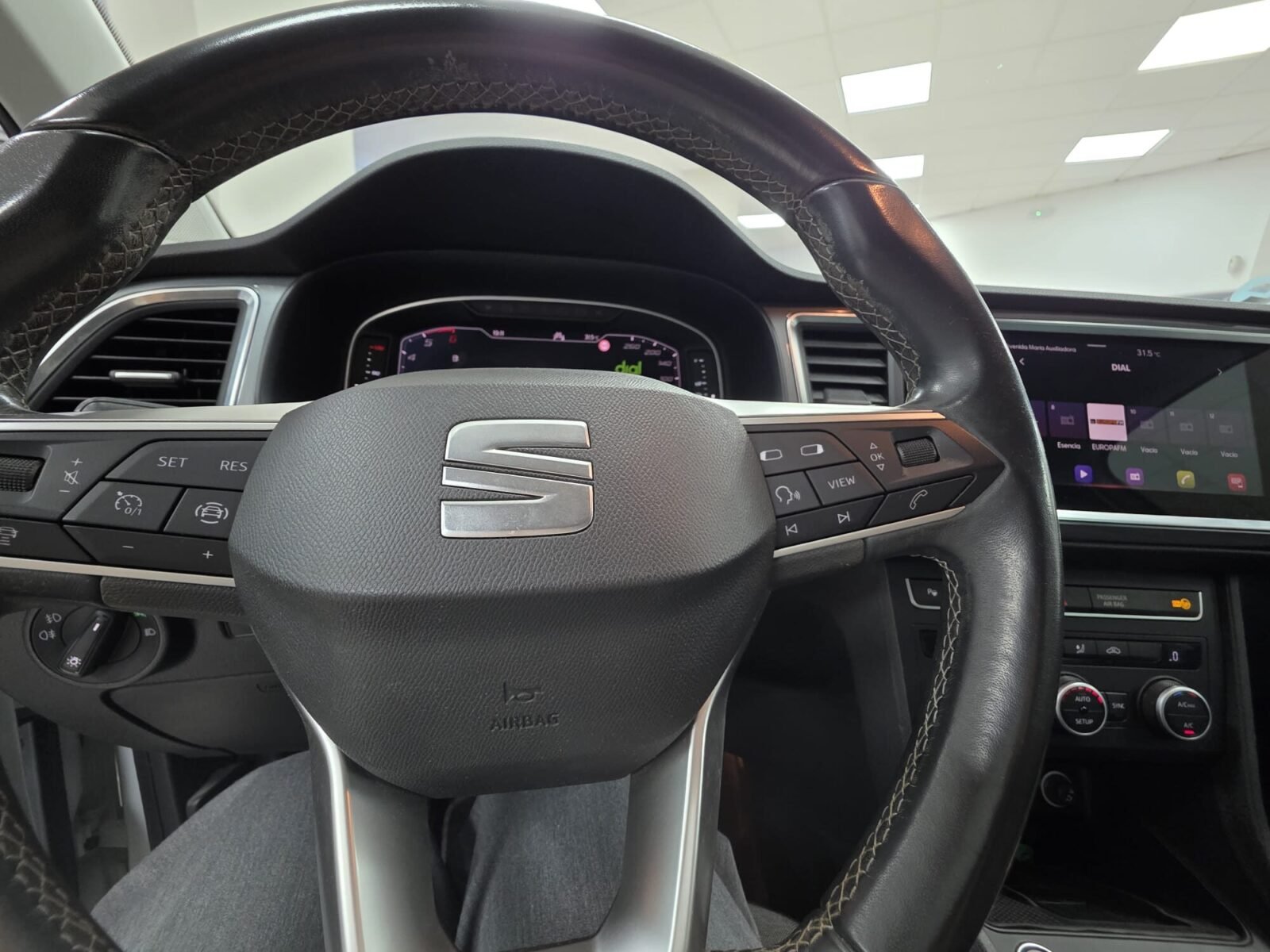 SEAT 2.0 TDI SS Style Go M