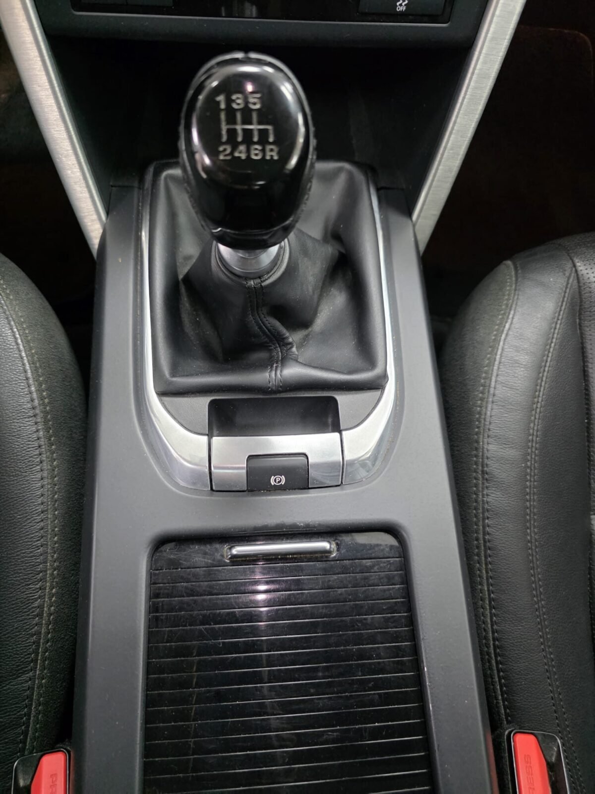 LAND-ROVER Discovery Sport
