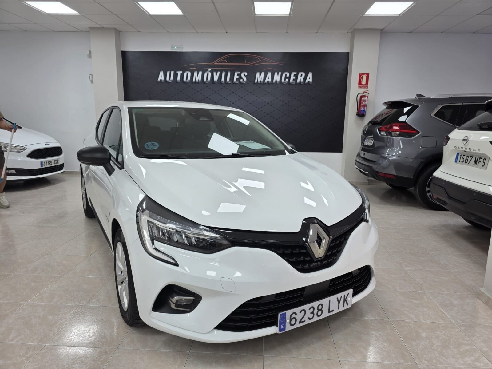 RENAULT Clio bussines