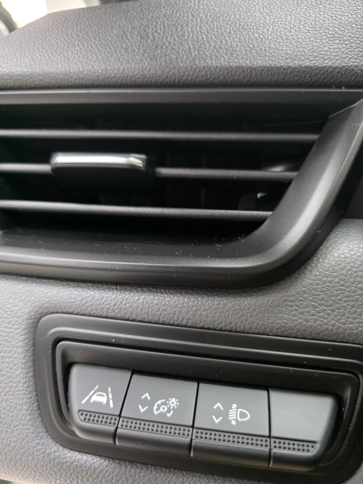 RENAULT Clio bussines
