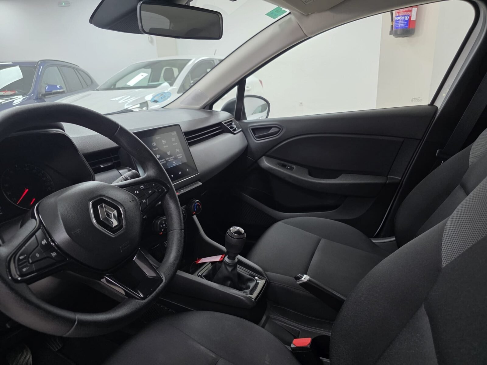 RENAULT Clio bussines